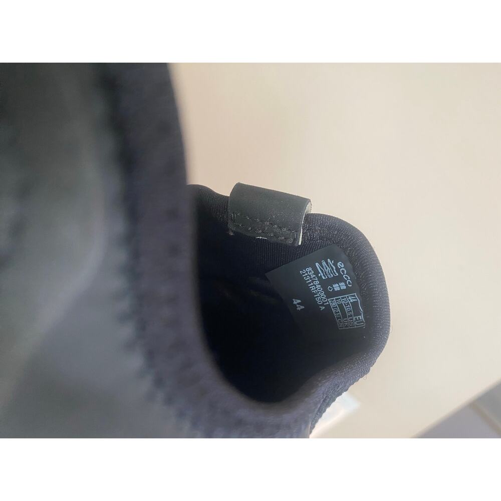 EUC Ecco ATH 1FM Black Sneakers Size 44: 10-10.5 US - Picture 7 of 9